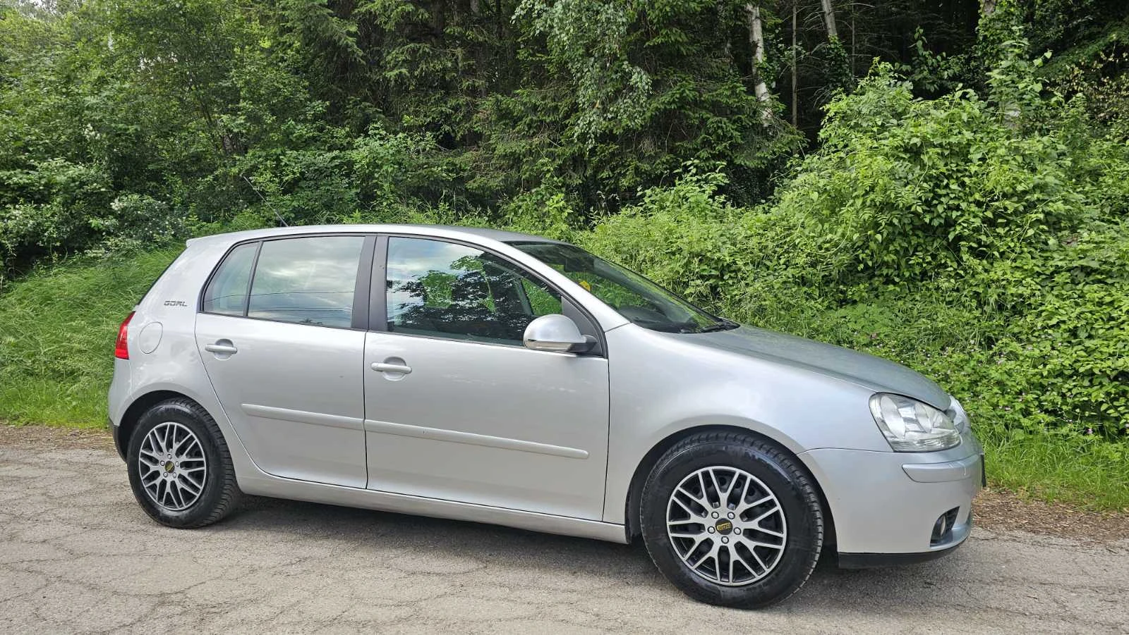 VW Golf 1.6 - изображение 7