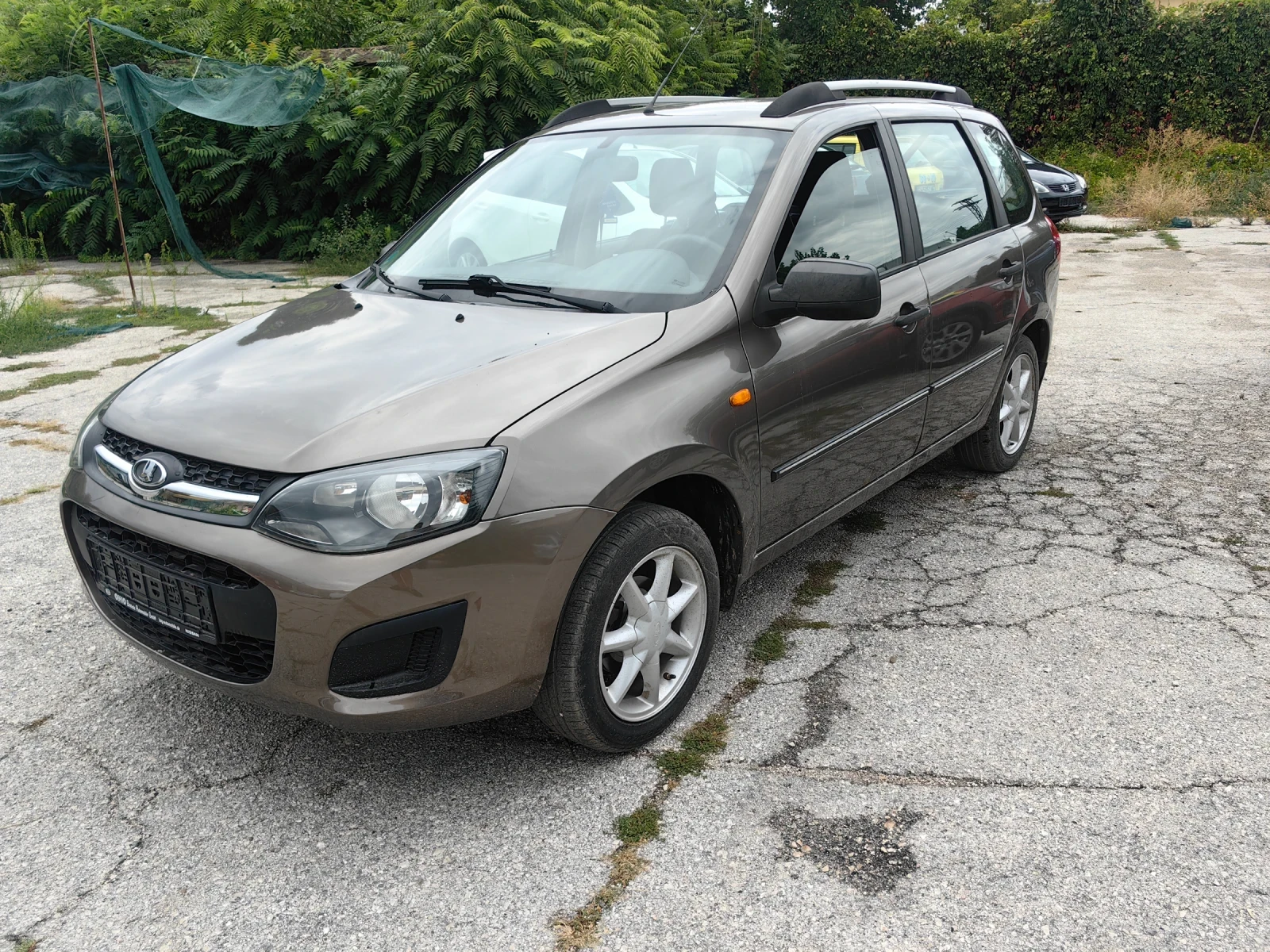 Lada Kalina 1.6 Бензин 98 кс, Климатик, Евро 6 , Комби  - изображение 8