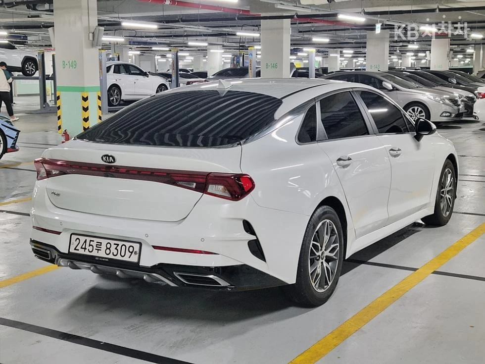 Kia K5 2.0 LPi - ФАБРИЧНО ЛИЗИНГ БЕЗ ПЪРВОНАЧАЛНА ВНОСКА - изображение 3
