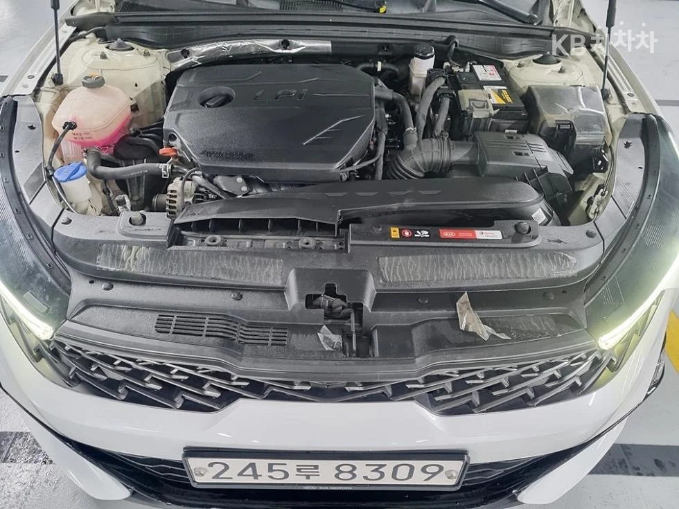 Kia K5 2.0 LPi - ФАБРИЧНО ЛИЗИНГ БЕЗ ПЪРВОНАЧАЛНА ВНОСКА - изображение 9