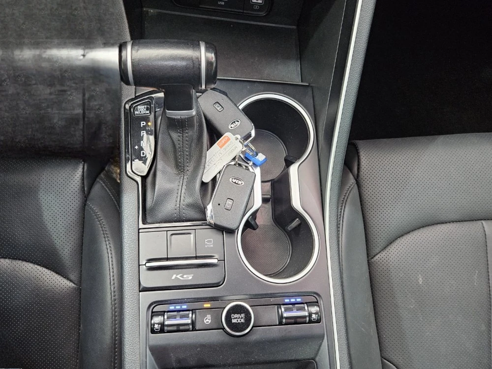 Kia K5 2.0 LPi -      | Mobile.bg   13