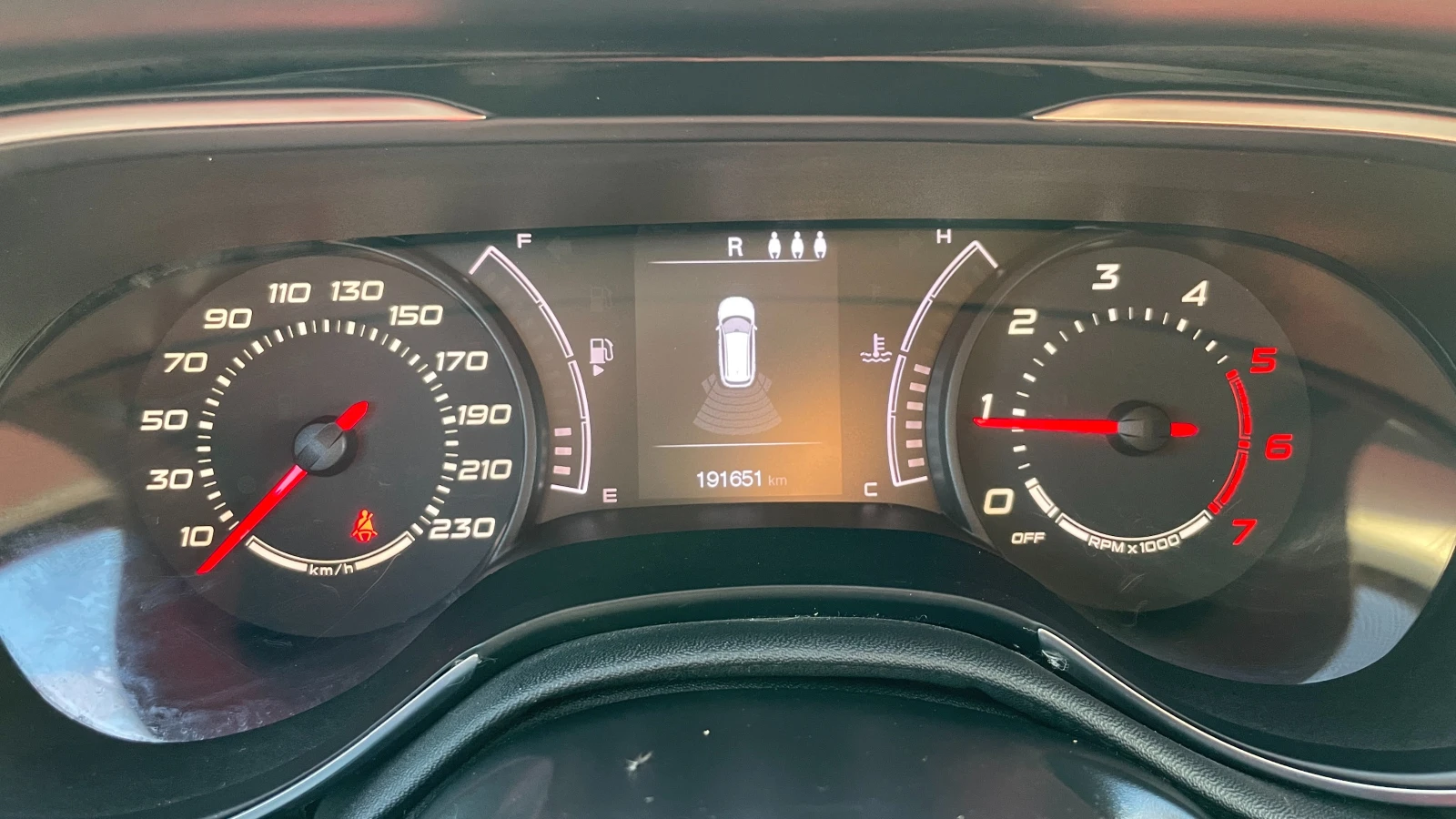 Fiat Tipo 1.6 M-JET Автоматик - изображение 9