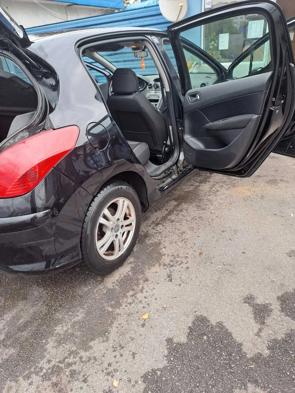 Peugeot 308 1.6 HDI - изображение 4