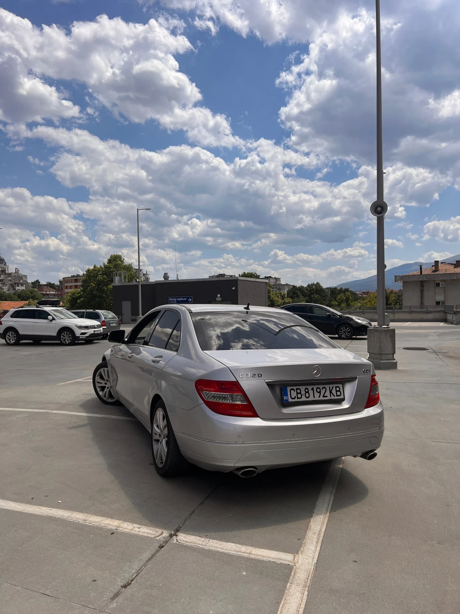 Mercedes-Benz C 320  - изображение 4