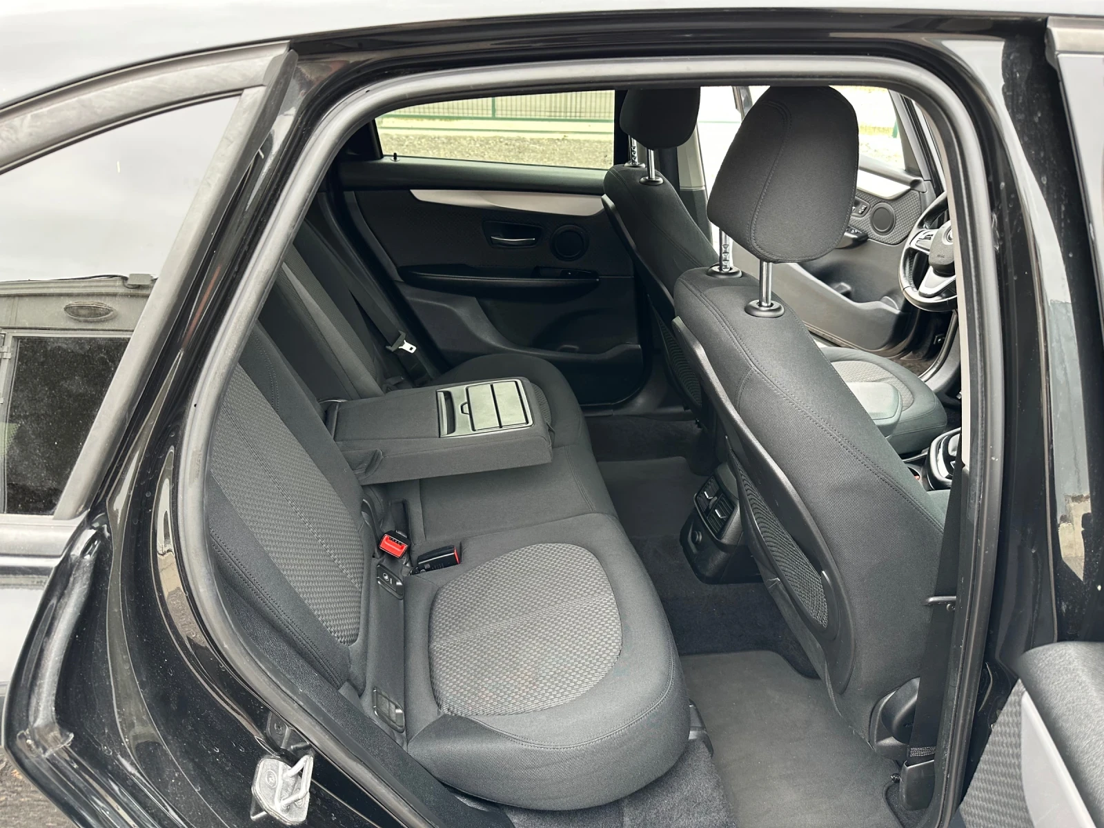 BMW 218 Active Tourer | Mobile.bg — изображение 12