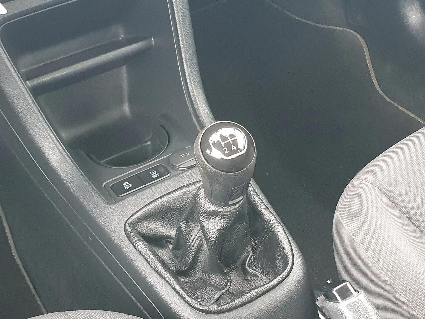 VW Up VW move up! 1.0 EcoFuel BMT - изображение 8