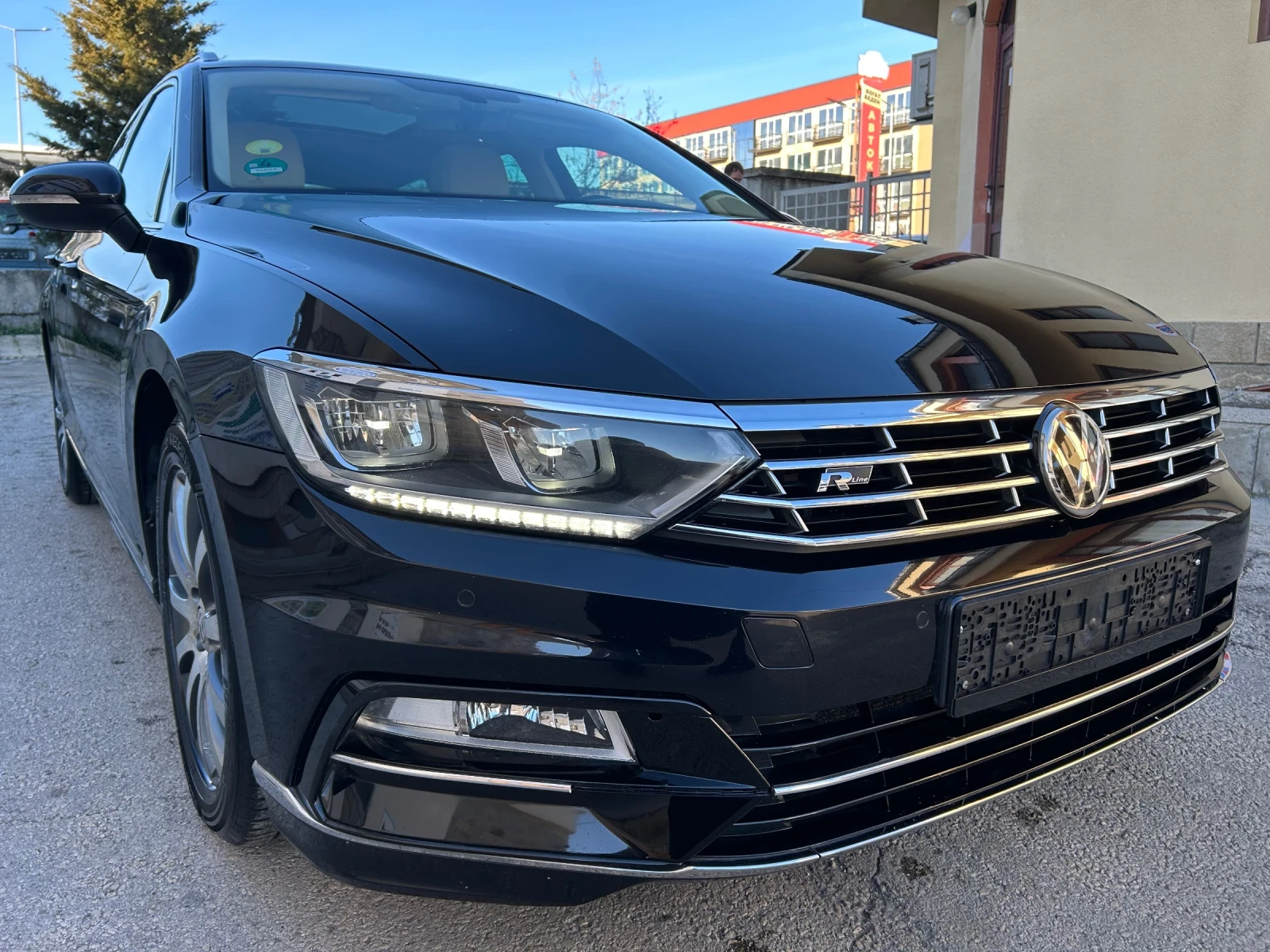 VW Passat 2.0TDI R-line DIGITAL FULL LED - изображение 8