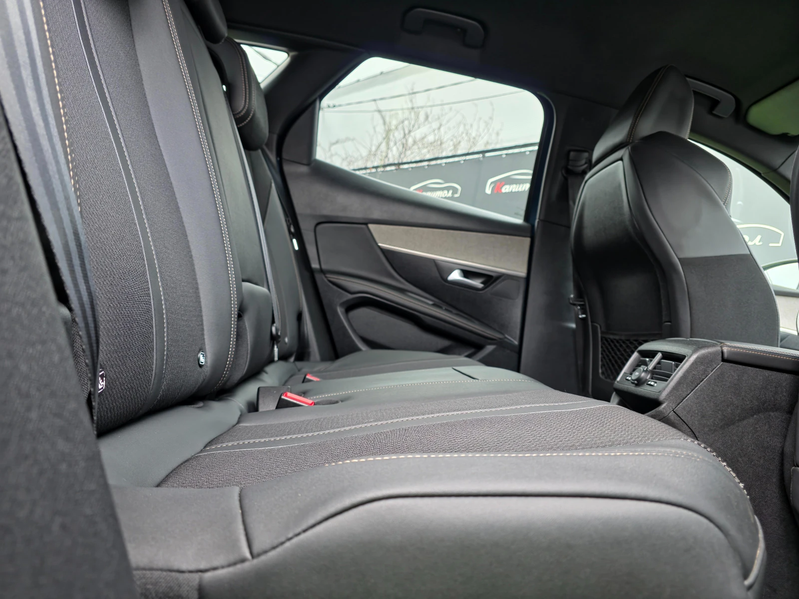 Peugeot 3008 GT PLUG-IN-HYBRID EAT8 225 | Mobile.bg � ����������� 11