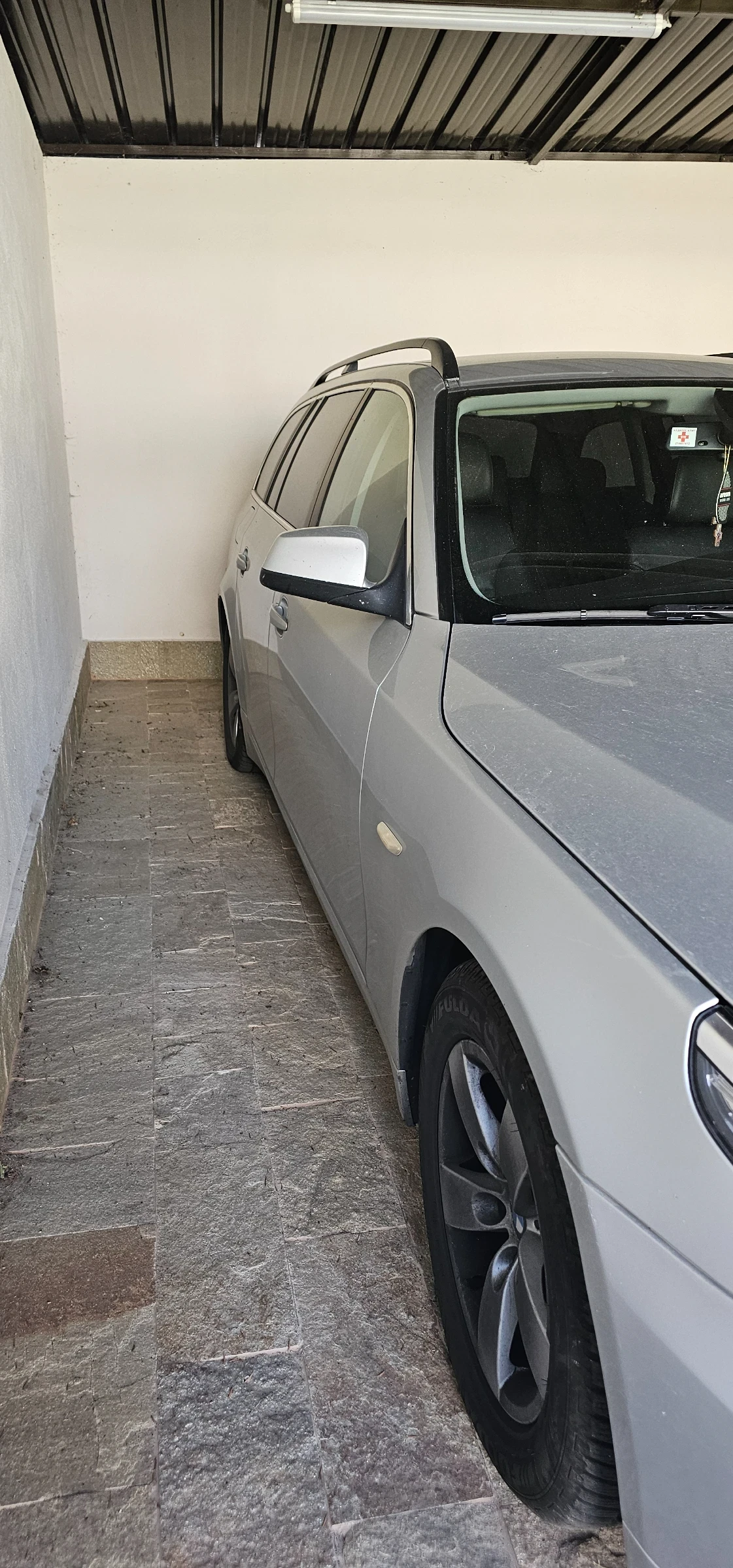 BMW 523  - изображение 3