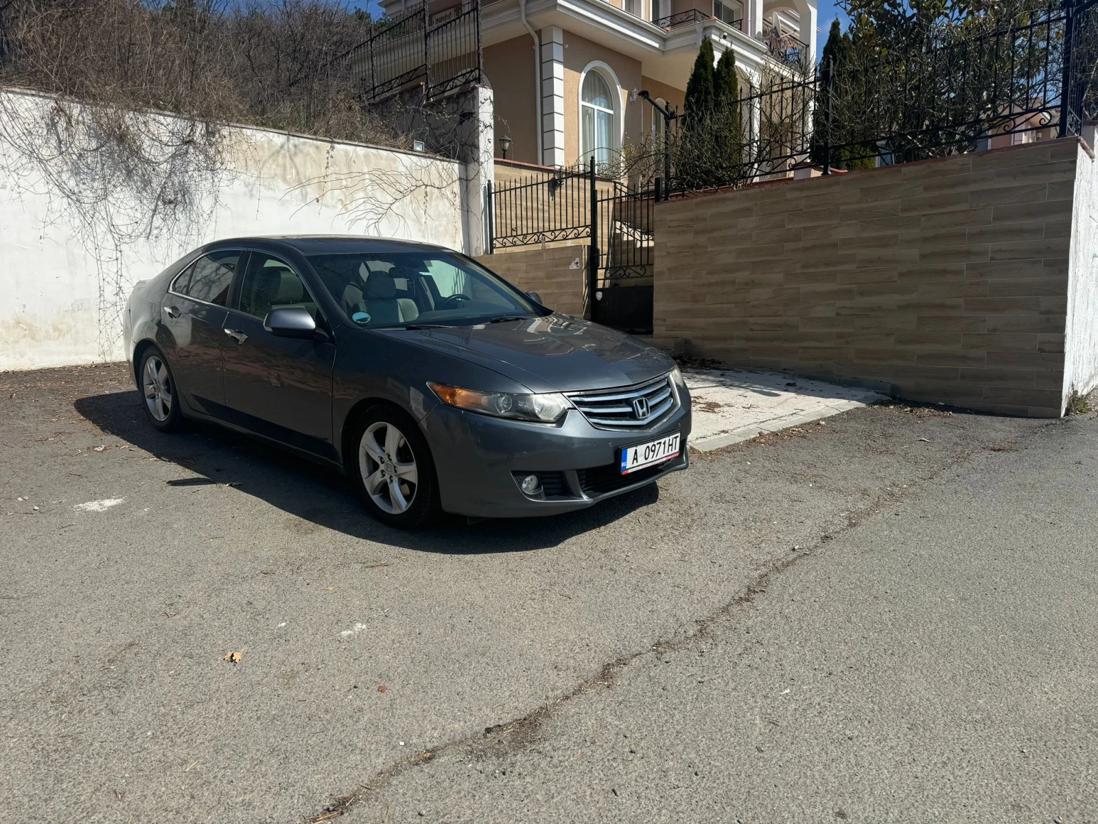 Honda Accord 2, 4/Газ/Кожа/Автомат/Регистрирана, снимка 12 - Автомобили и джипове - 53983548