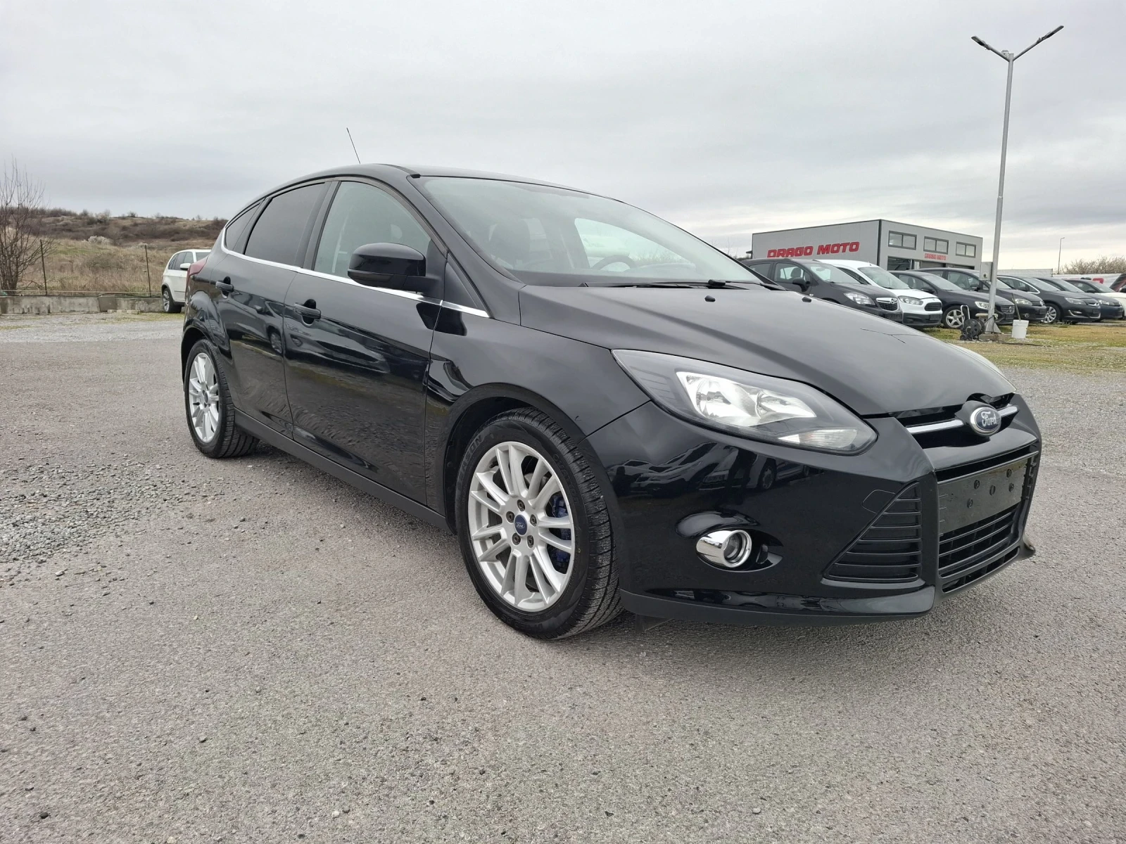 Ford Focus 1, 6 TDCI-115ps.-Titanium-Navi-Keyless, снимка 2 - Автомобили и джипове - 54037908