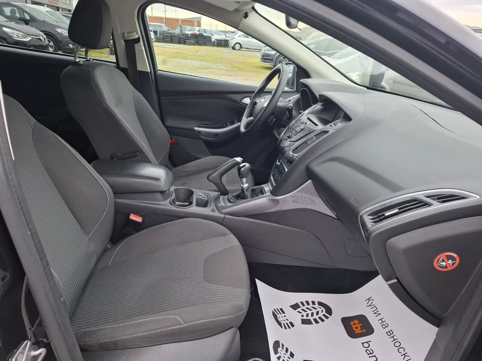 Ford Focus 1, 6 TDCI-115ps.-Titanium-Navi-Keyless, снимка 10 - Автомобили и джипове - 54037908