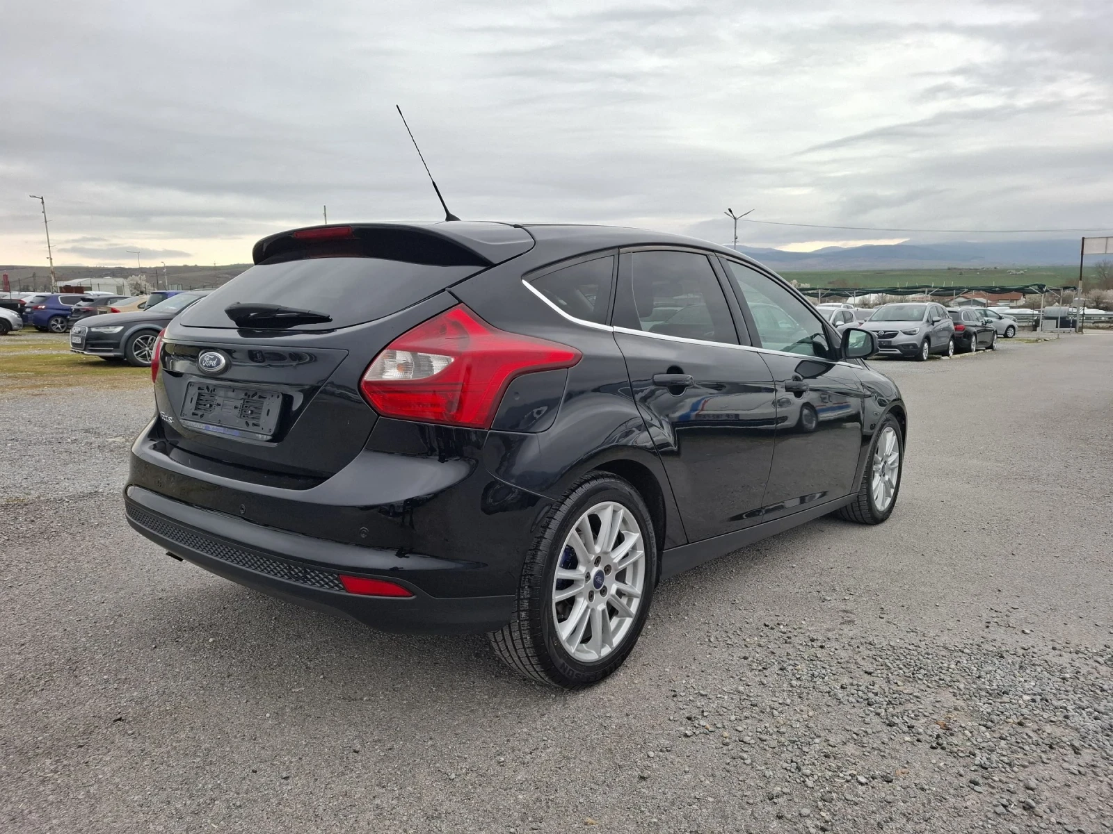 Ford Focus 1, 6 TDCI-115ps.-Titanium-Navi-Keyless, снимка 5 - Автомобили и джипове - 54037908