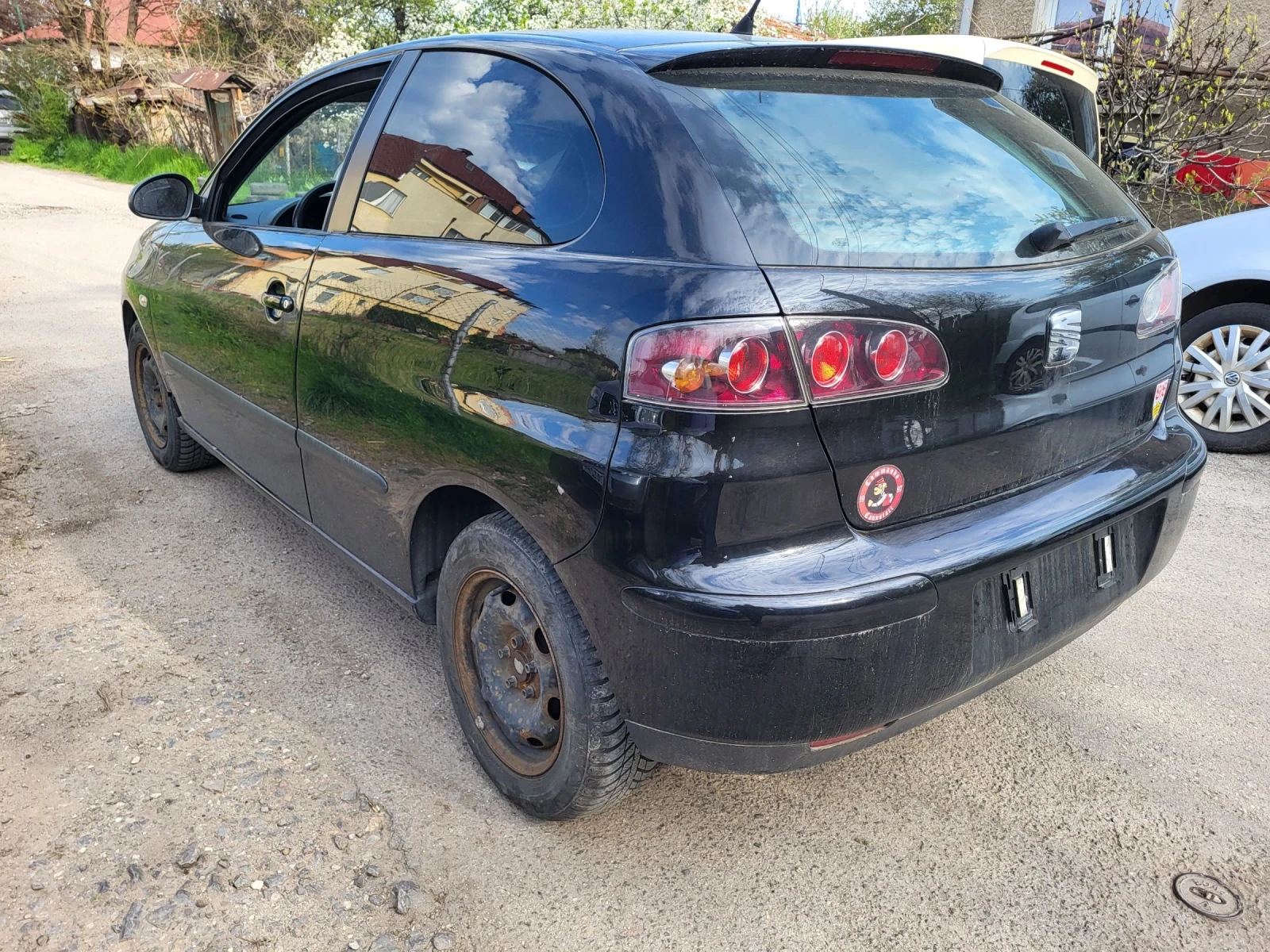 Seat Ibiza 1.4 бензин Климатроник , снимка 4 - Автомобили и джипове - 54268404