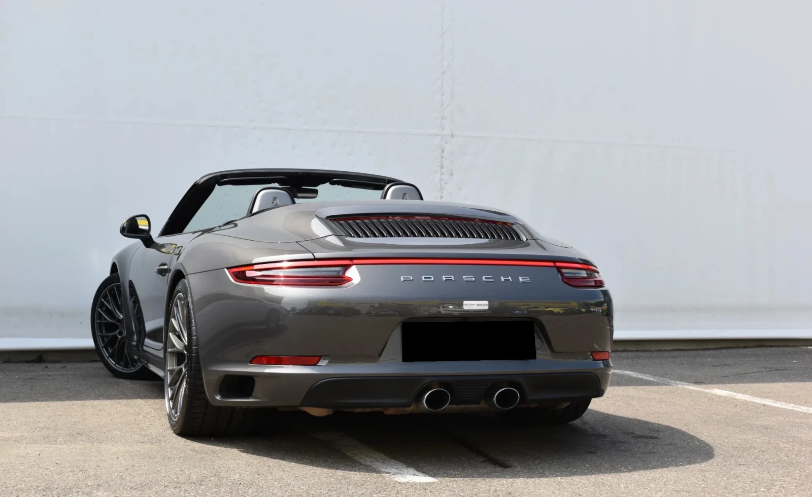 Porsche 911 Carrera 4 Cabrio, снимка 2 - Автомобили и джипове - 54461356