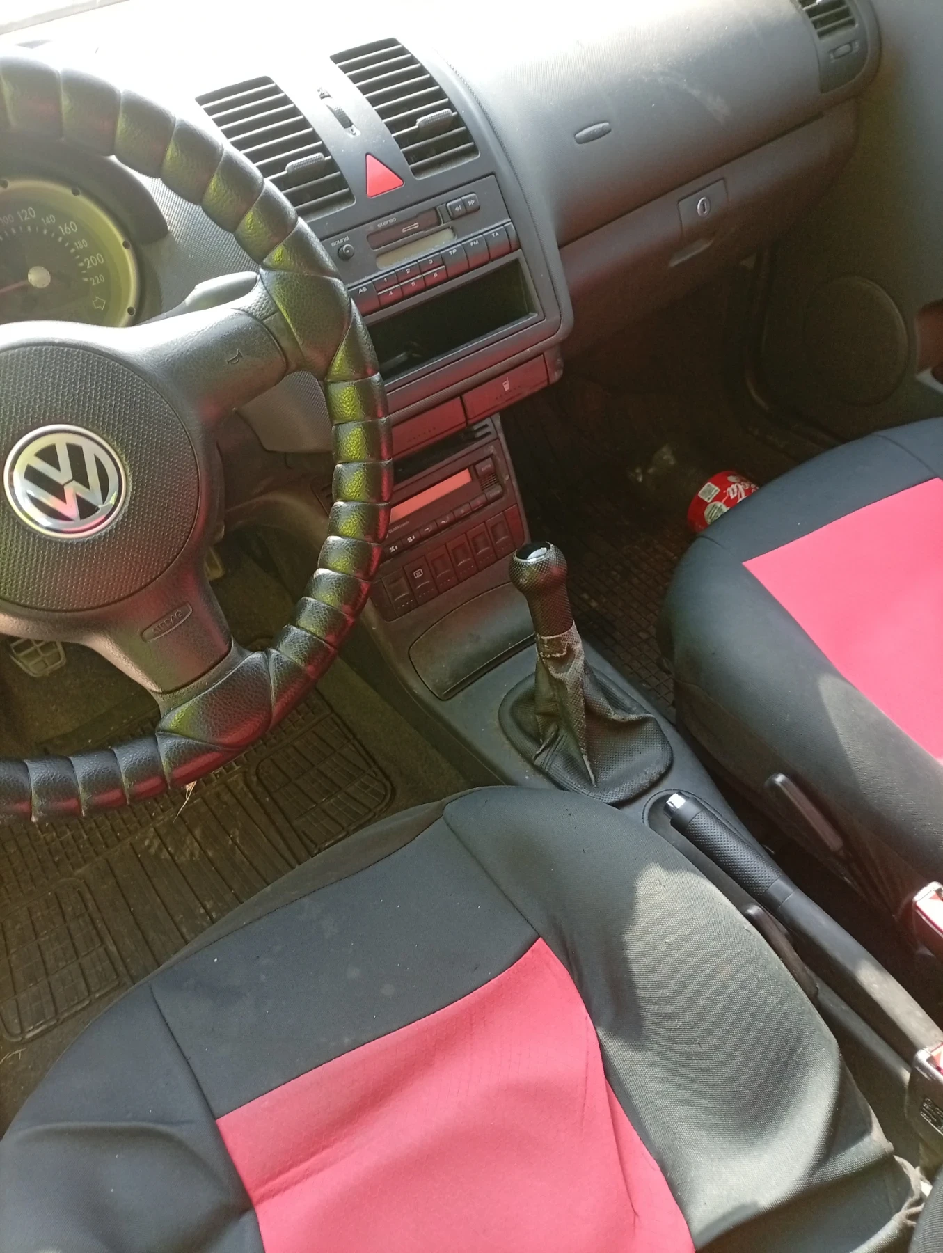 VW Polo 1.4, снимка 8 - Автомобили и джипове - 54510819