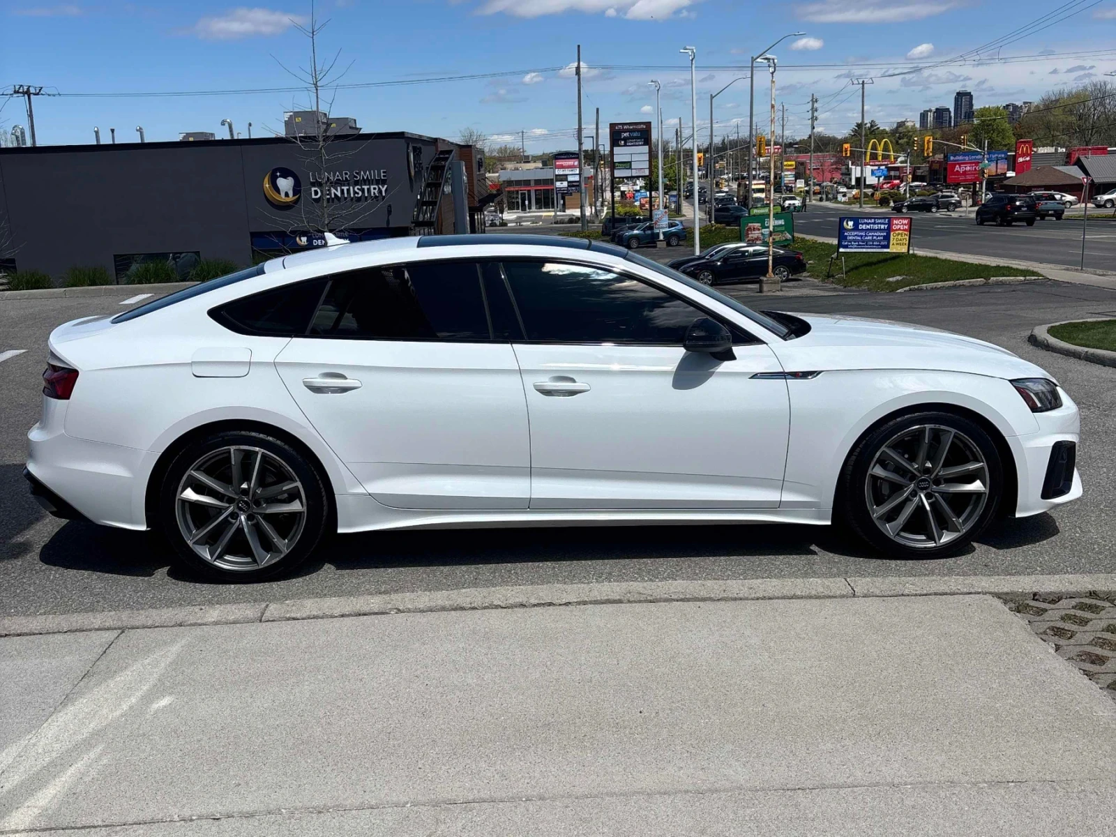 Audi A5 CARFAX * АВТОКРЕДИТ * ПРОГНОЗНА ЦЕНА ДО БГ, снимка 3 - Автомобили и джипове - 54512334