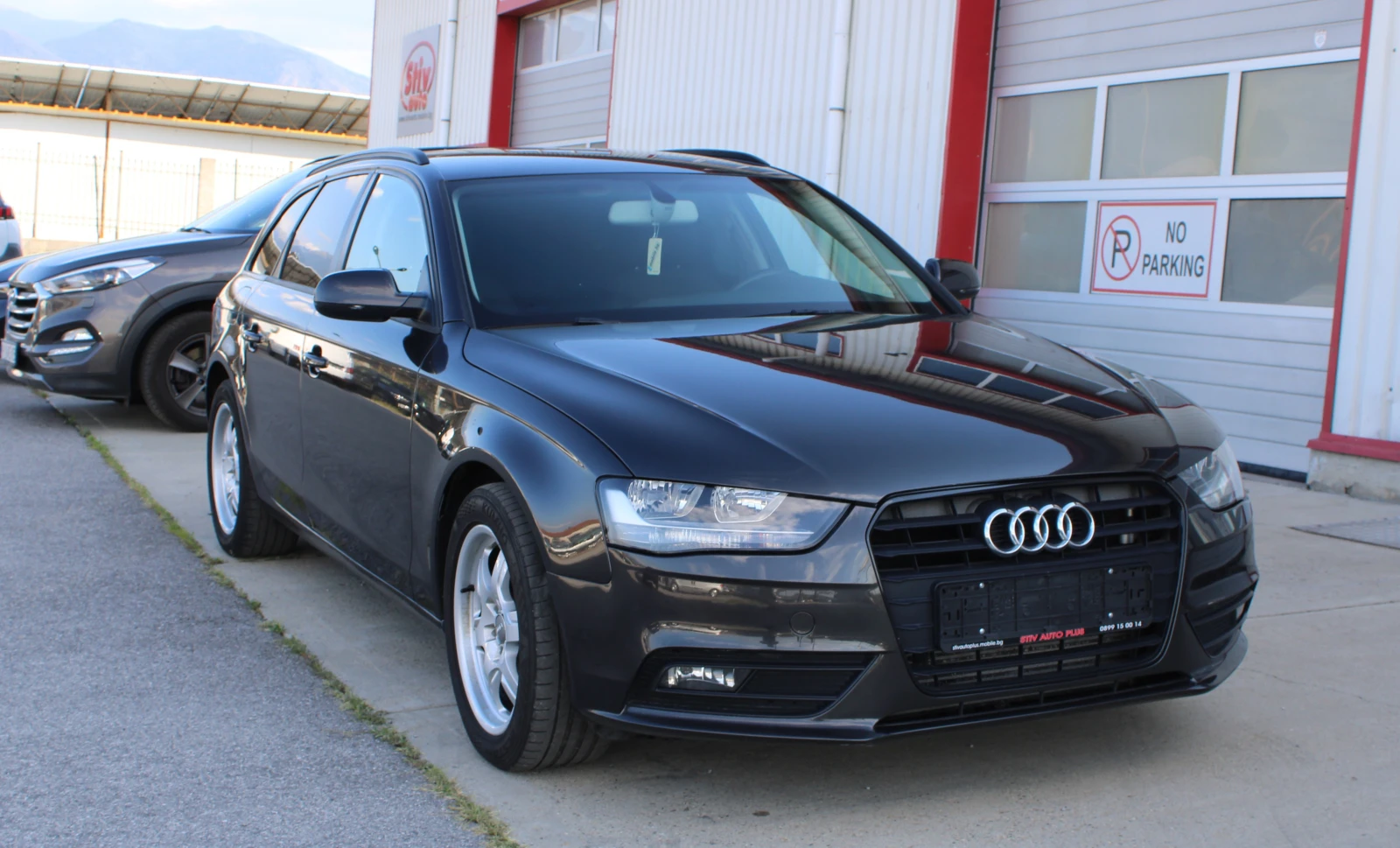 Audi A4 2.0 TDI АВТОМАТИК, снимка 3 - Автомобили и джипове - 54749748