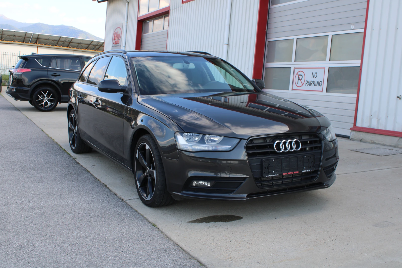 Audi A4 2.0 TDI АВТОМАТИК, снимка 3 - Автомобили и джипове - 54749748