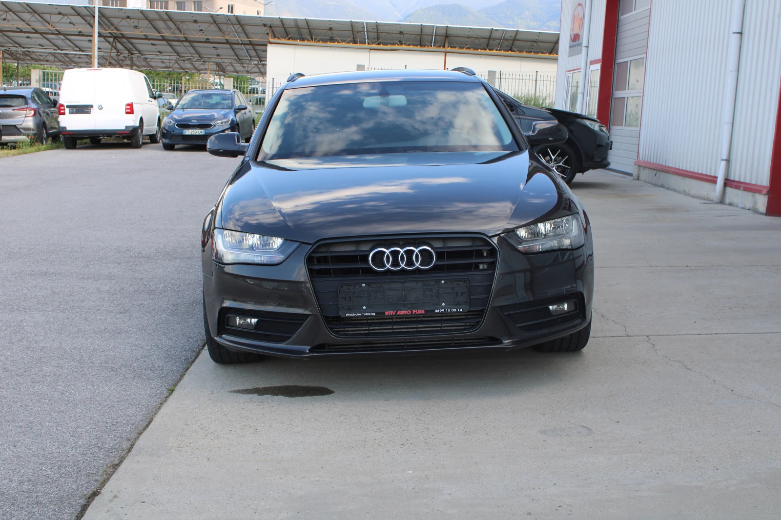 Audi A4 2.0 TDI АВТОМАТИК, снимка 2 - Автомобили и джипове - 54749748
