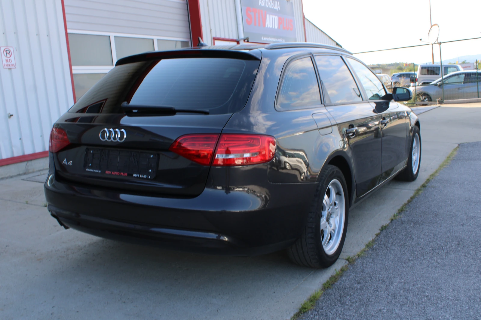 Audi A4 2.0 TDI АВТОМАТИК, снимка 5 - Автомобили и джипове - 54749748