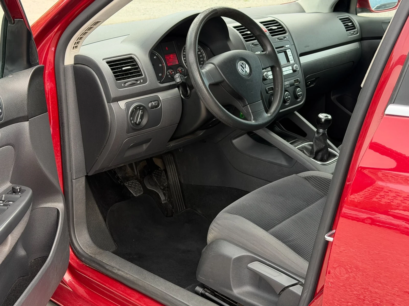 VW Golf 1.9TDI 4motion * Ксенон* , снимка 9 - Автомобили и джипове - 54869625