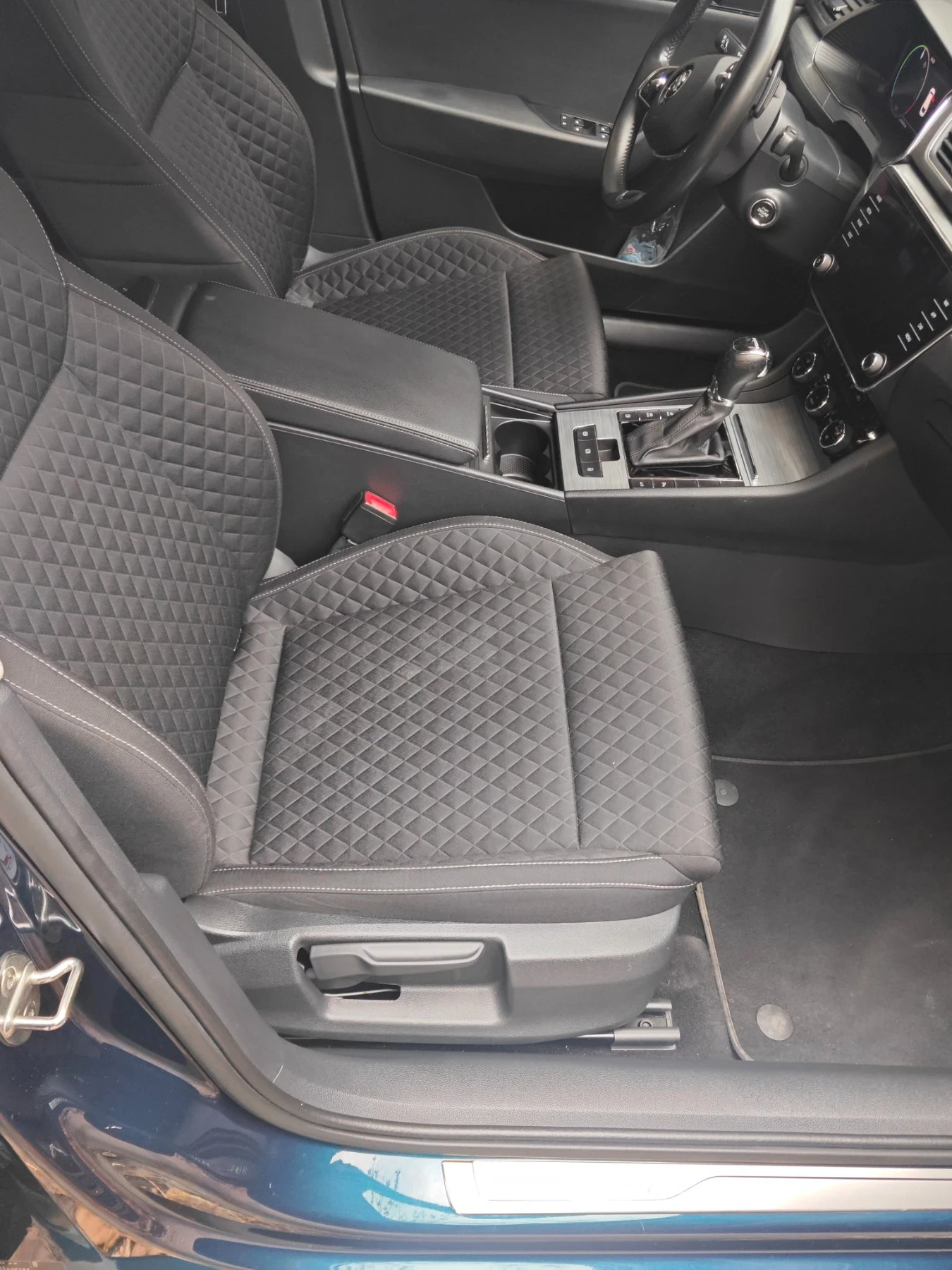 Skoda Superb 158 000 км!!!!Перфектна!!!!!, снимка 11 - Автомобили и джипове - 56589270