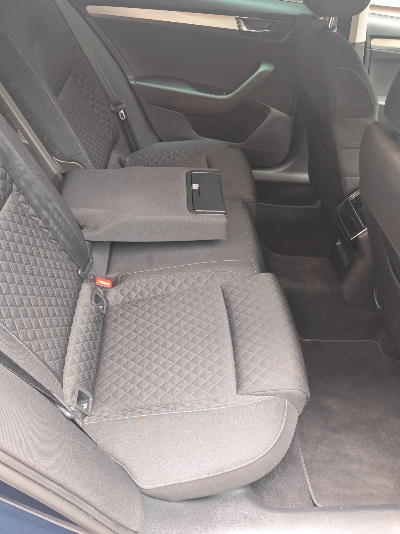 Skoda Superb 158 000 км!!!!Перфектна!!!!!, снимка 10 - Автомобили и джипове - 56589270