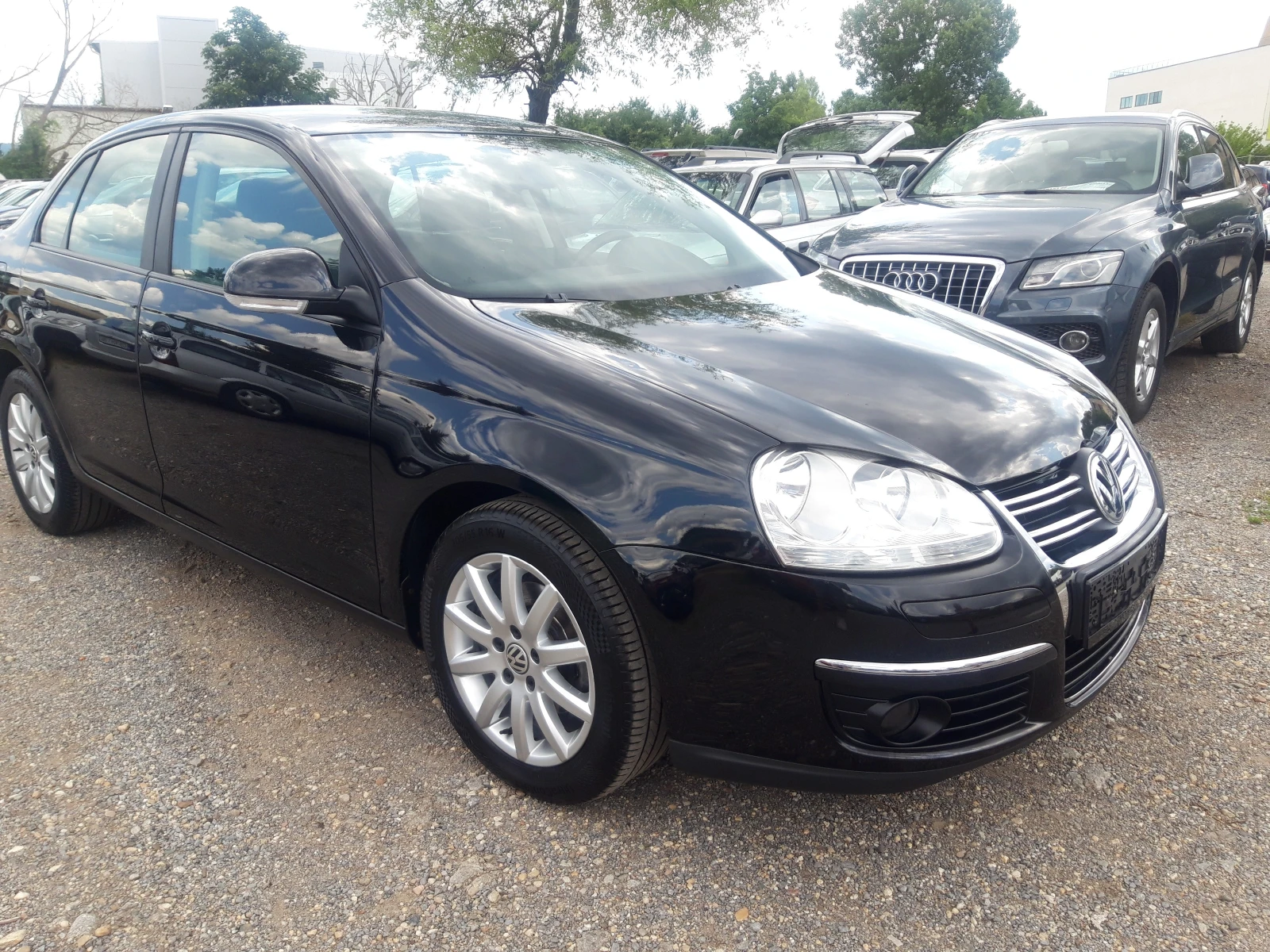 VW Jetta 1.9TDI* 105 К.с* ОТЛИЧНА* , снимка 3 - Автомобили и джипове - 55178864