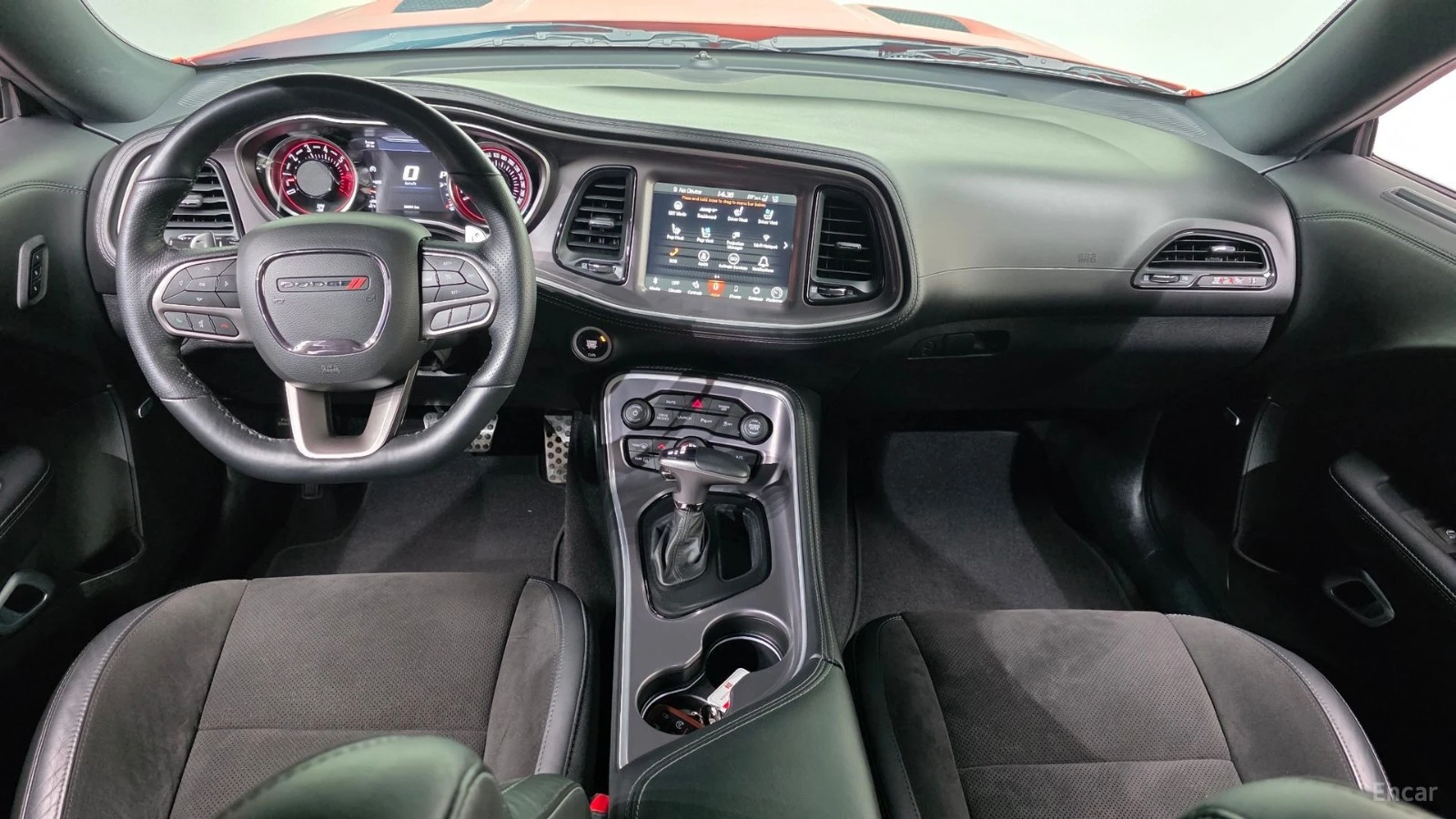 Dodge Challenger R/T Scat Pack 6.4, снимка 6 - Автомобили и джипове - 55503023