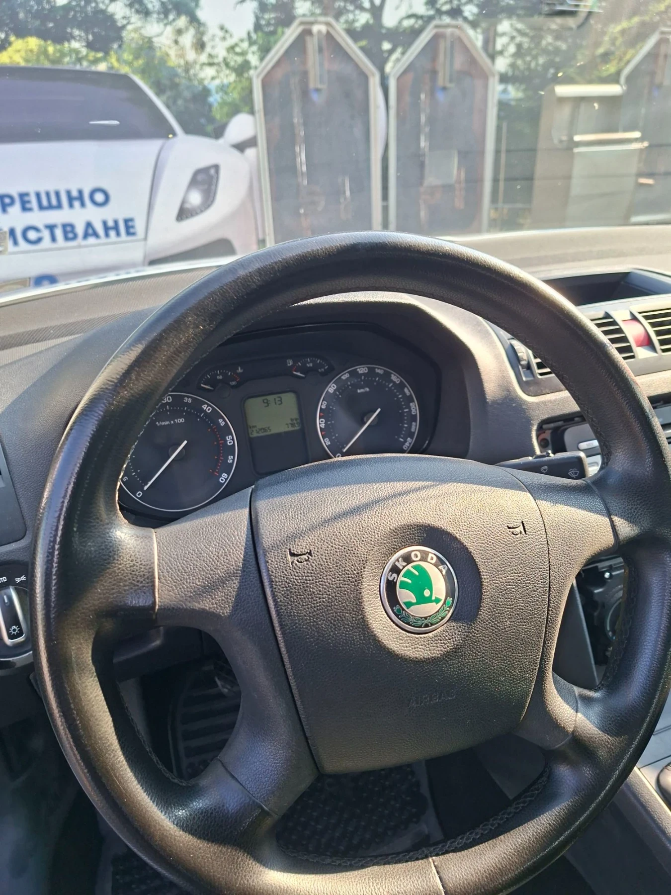 Skoda Octavia, снимка 12 - Автомобили и джипове - 55664389