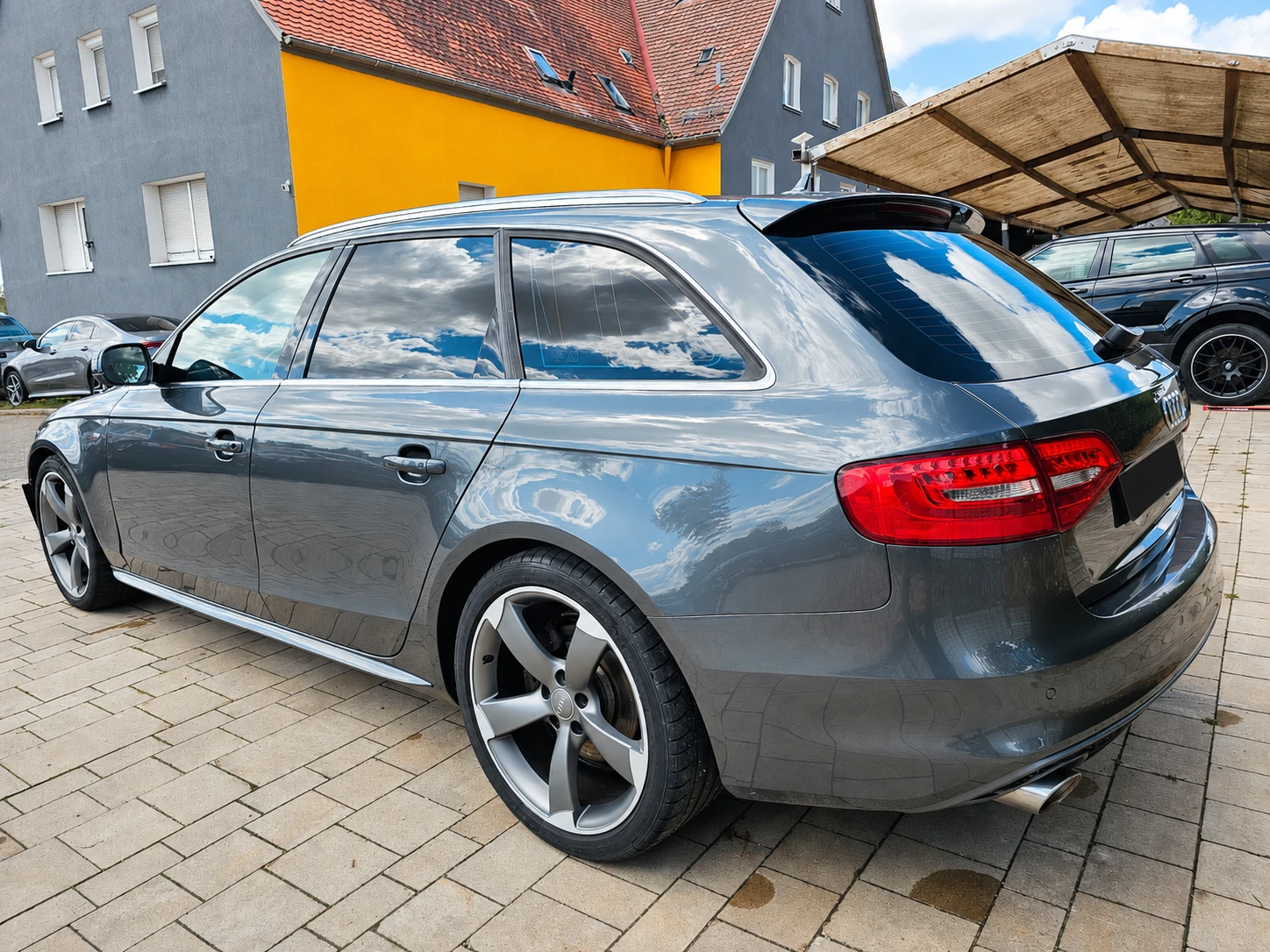 Audi A4 S line Sportpaket quattro, снимка 4 - Автомобили и джипове - 55884349