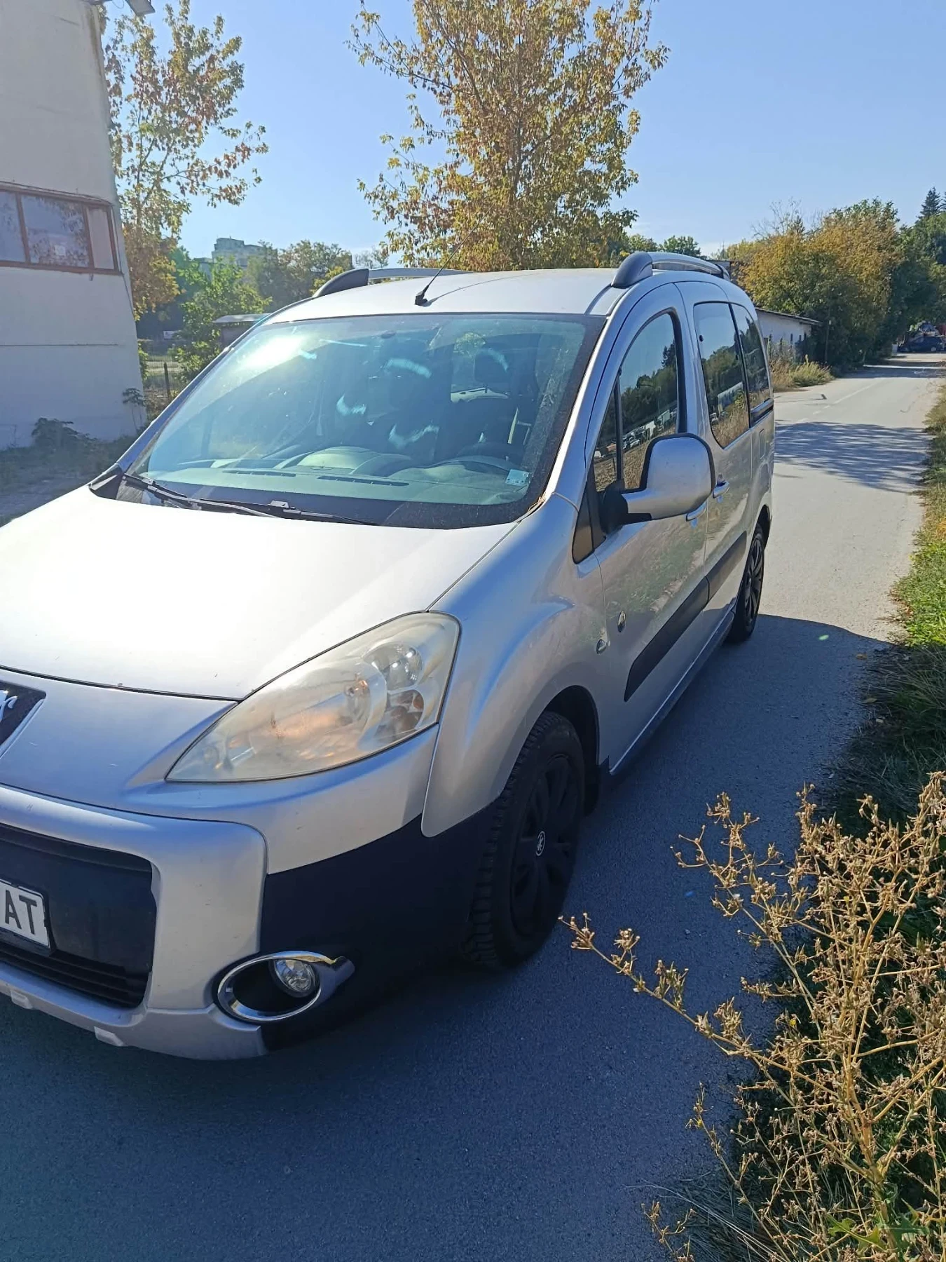 Peugeot Partner 1.6 HDI, снимка 7 - Автомобили и джипове - 56318118