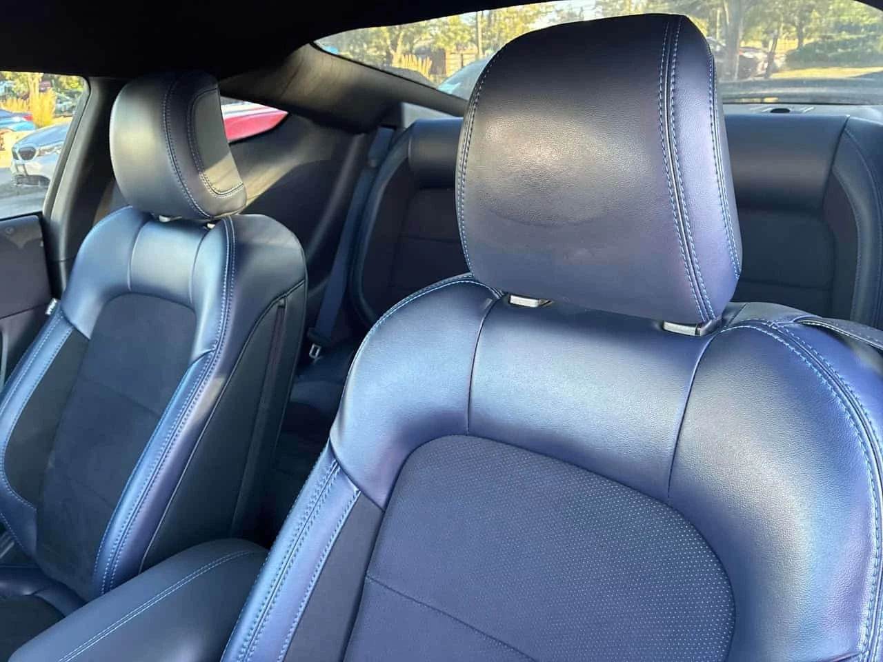 Ford Mustang * Dark Horse * CARFAX * ����� �� ����������� | Mobile.bg � ����������� 10