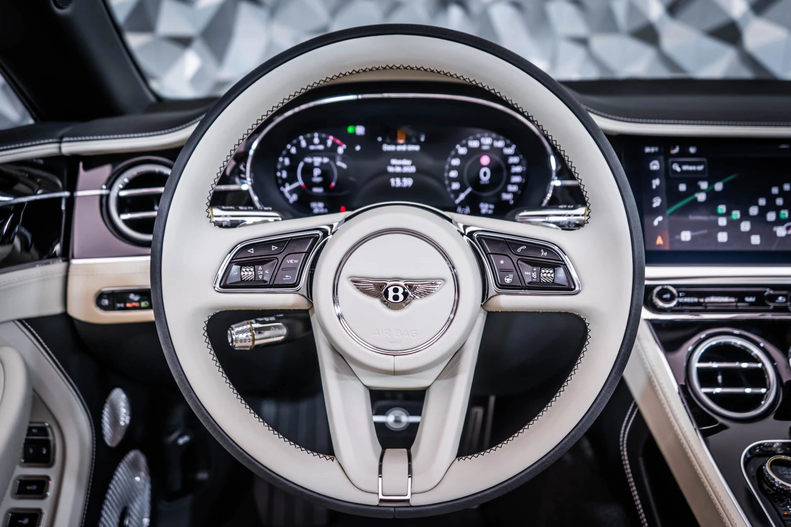 Bentley Continental gt C FIRST EDITION/GTC, снимка 12 - Автомобили и джипове - 56531892