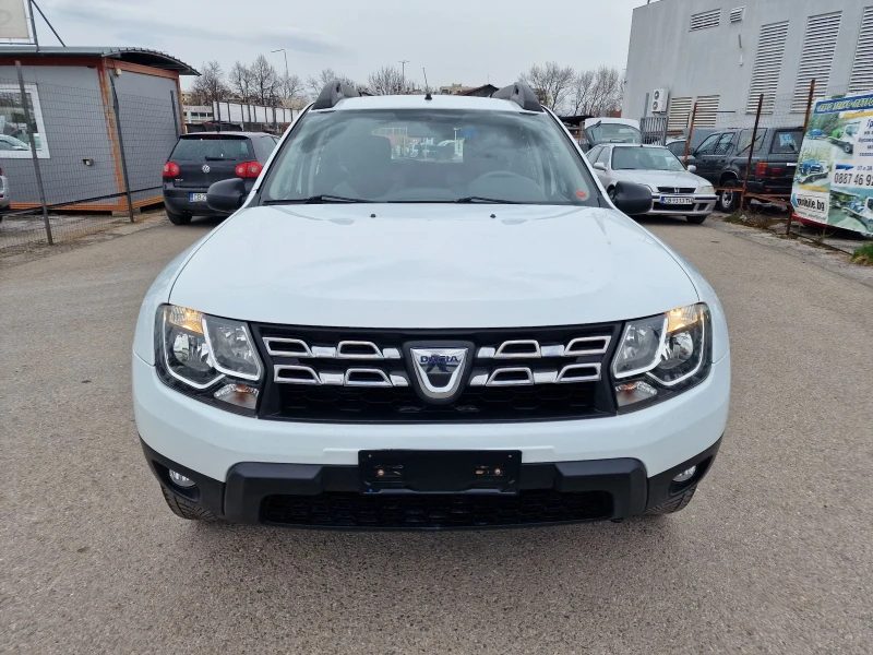 Dacia Duster 1.6i Ecofuel 131000км!!!, снимка 2 - Автомобили и джипове - 49638247