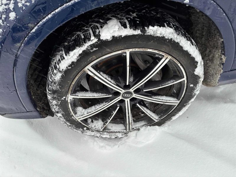 Audi Q7 * CARFAX * БЕЗ ПЪРВОНАЧАЛНА ВНОСКА, снимка 9 - Автомобили и джипове - 52751716