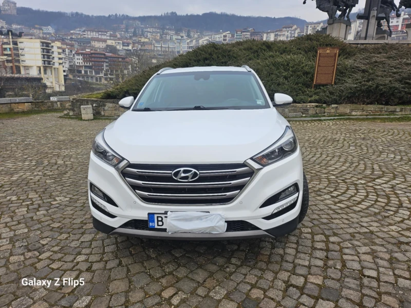 Hyundai Tucson 1.7CRDI * Xpossible * FULL LED* СМЕНЕНА ВЕРИГА* , снимка 2 - Автомобили и джипове - 53399924
