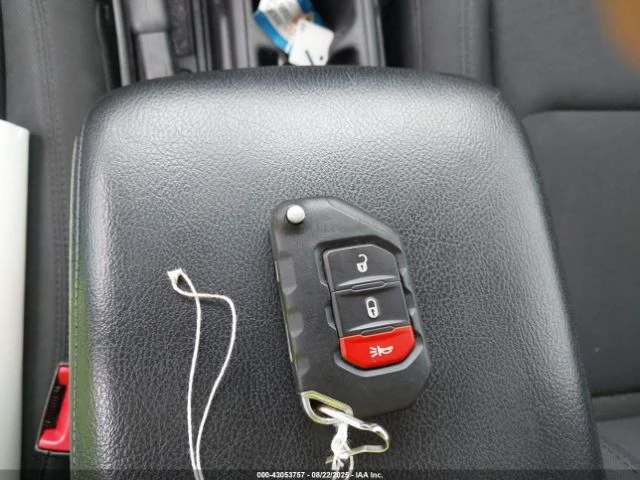 Jeep Wrangler  - изображение 9