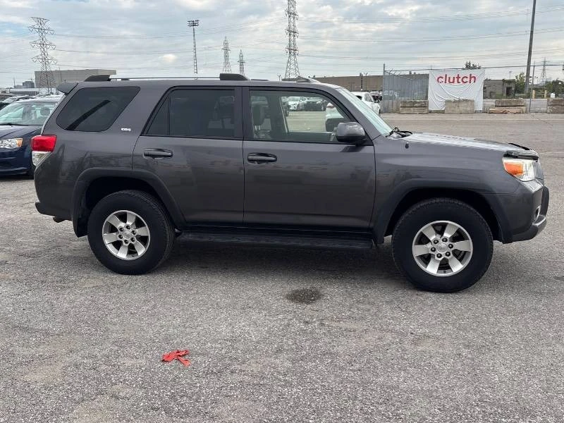Toyota 4runner * SR5 * V6 * 4WD * CARFAX * АВТОКРЕДИТ, снимка 7 - Автомобили и джипове - 55846486