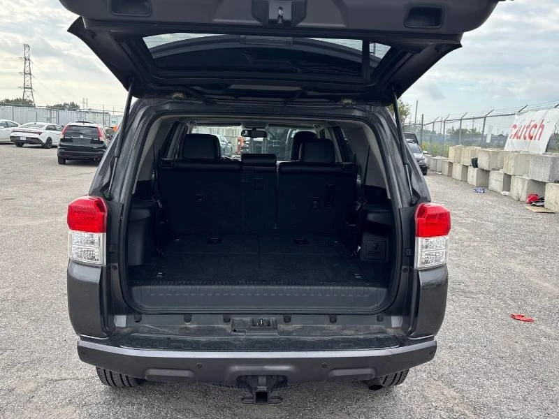 Toyota 4runner * SR5 * V6 * 4WD * CARFAX * АВТОКРЕДИТ, снимка 16 - Автомобили и джипове - 55846486