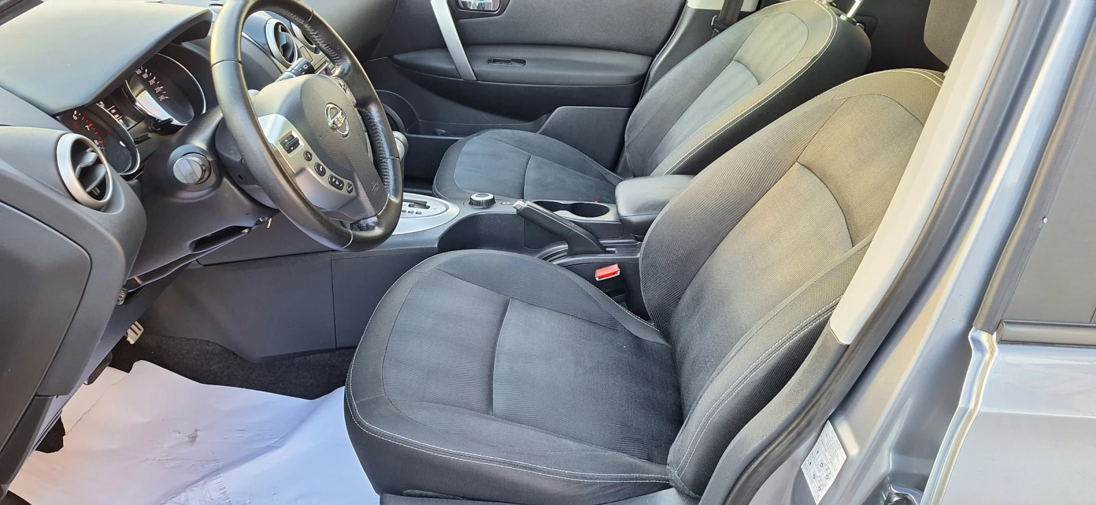 Nissan Qashqai 2.0 Automat Panorama 4x4 Navi Kamera | Mobile.bg   16