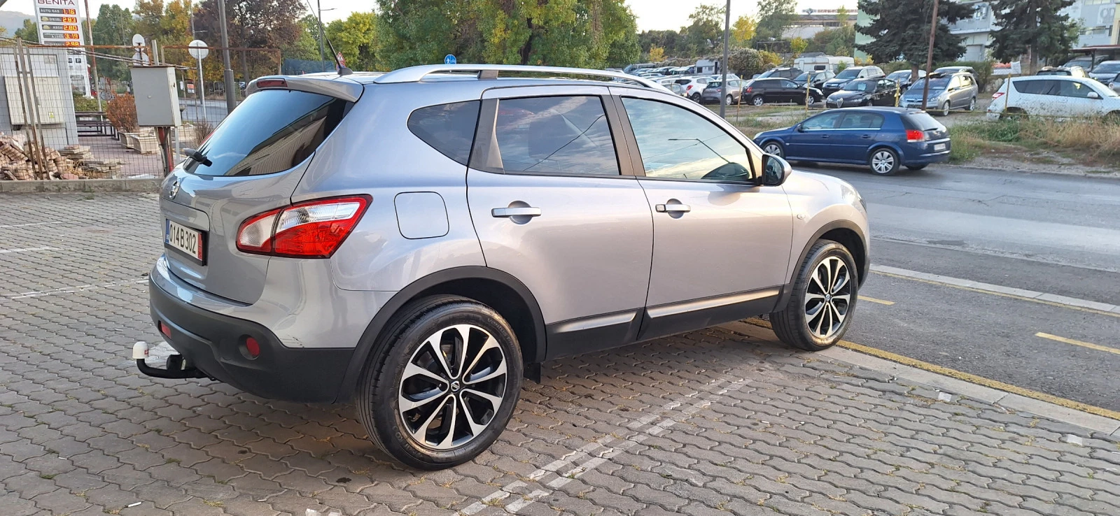 Nissan Qashqai 2.0 Automat Panorama 4x4 Navi Kamera - изображение 7