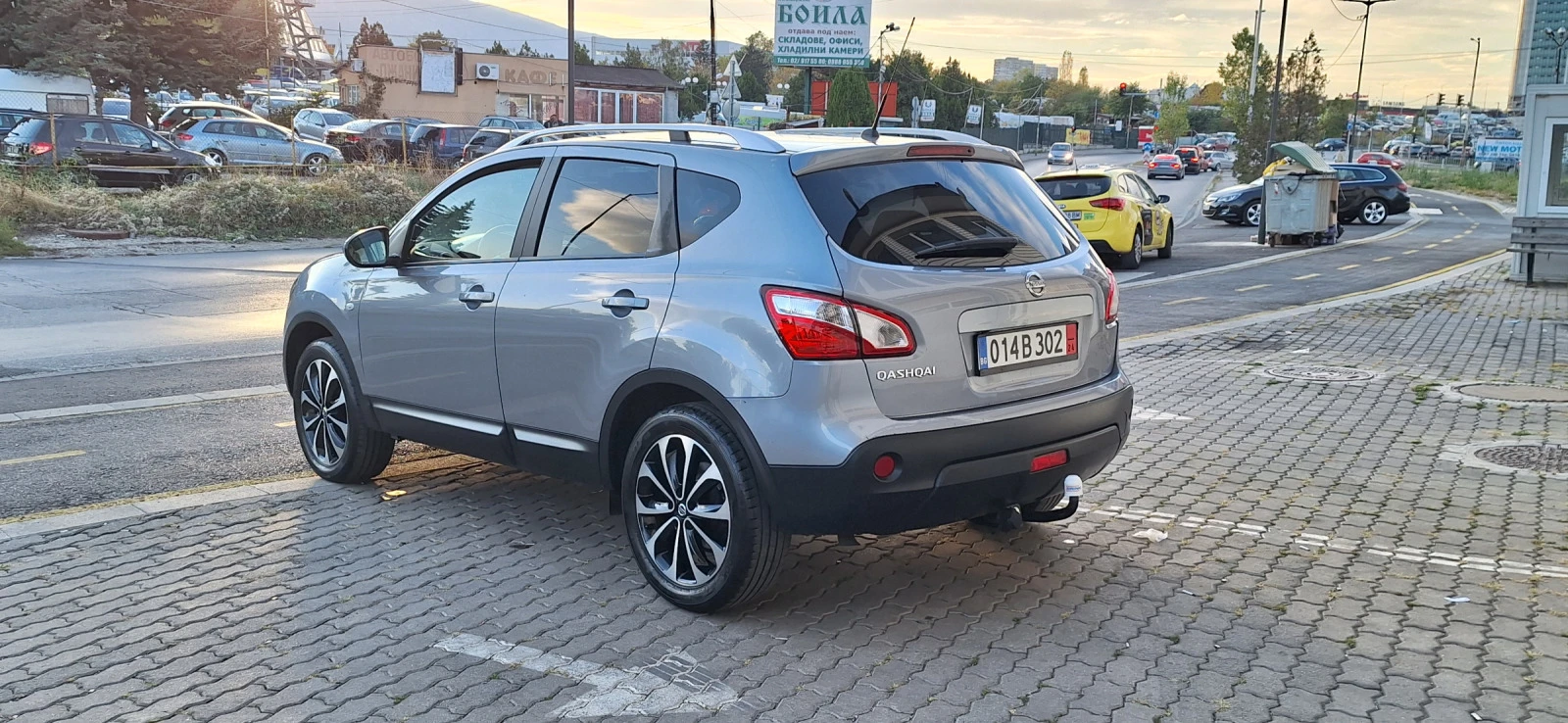 Nissan Qashqai 2.0 Automat Panorama 4x4 Navi Kamera - изображение 5