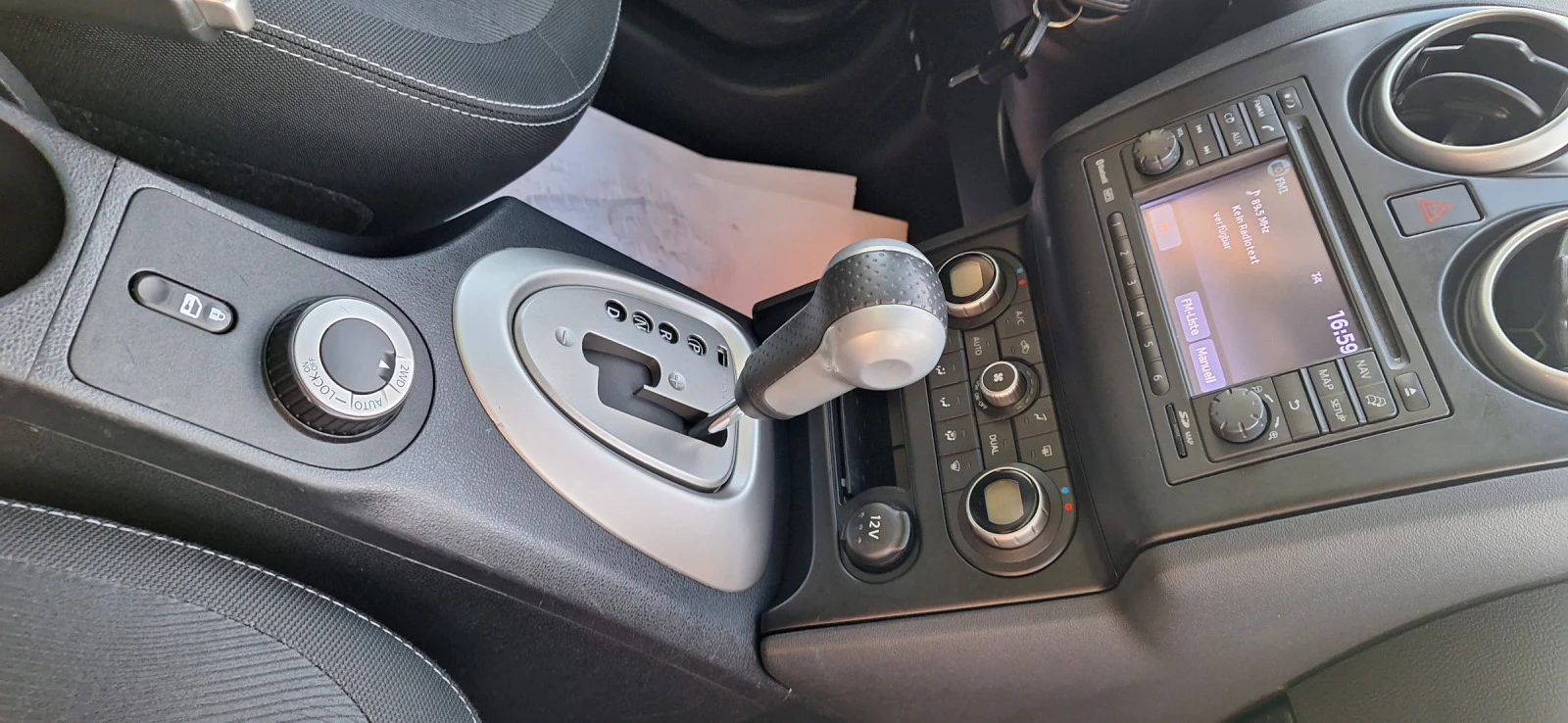 Nissan Qashqai 2.0 Automat Panorama 4x4 Navi Kamera | Mobile.bg   13