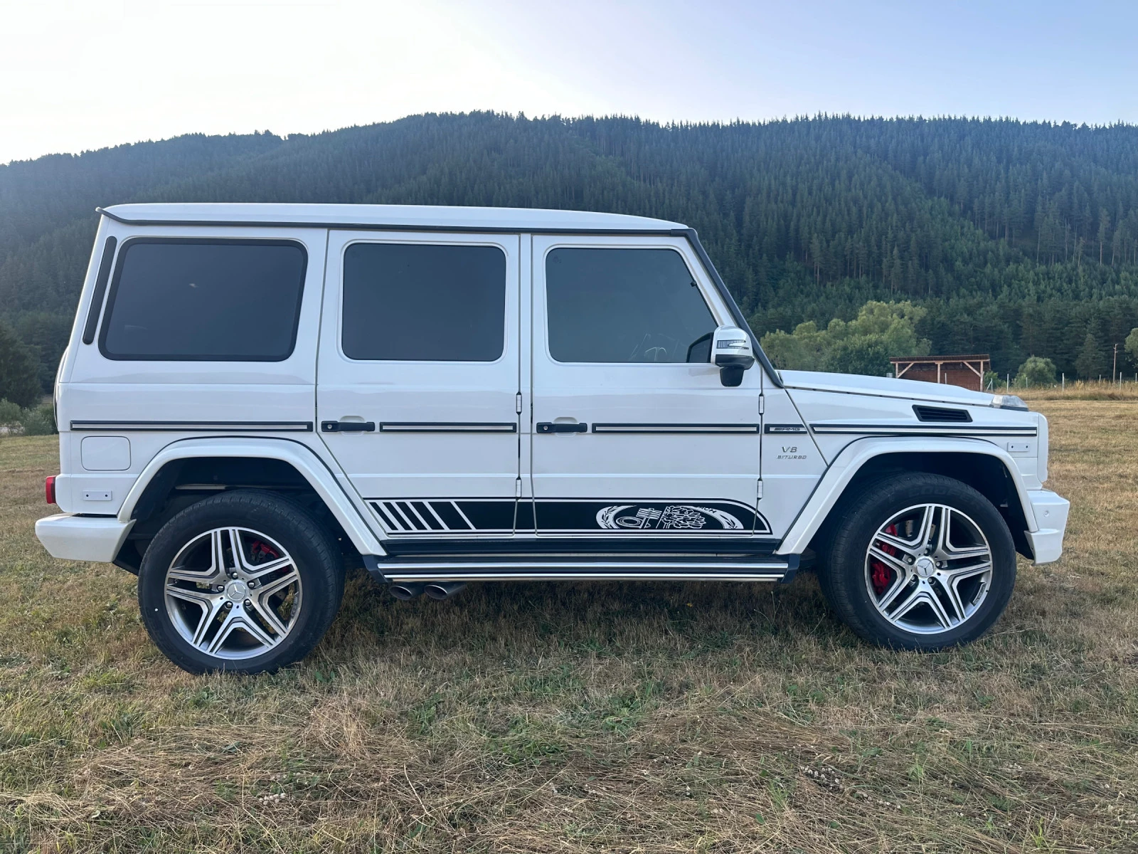 Mercedes-Benz G 63 AMG Exclusive DESIGNO 60k Kм - изображение 6