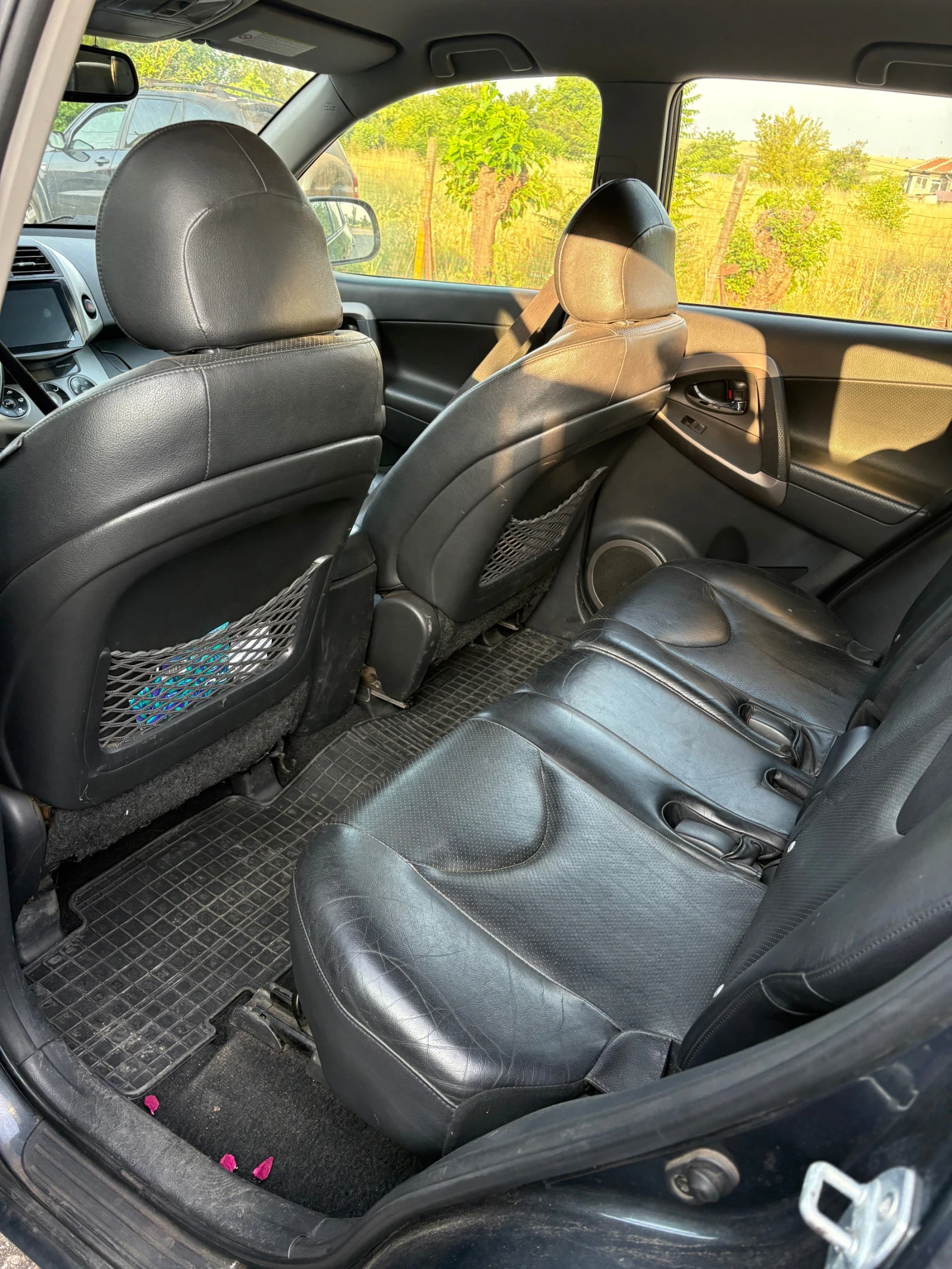 Toyota Rav4  - изображение 7