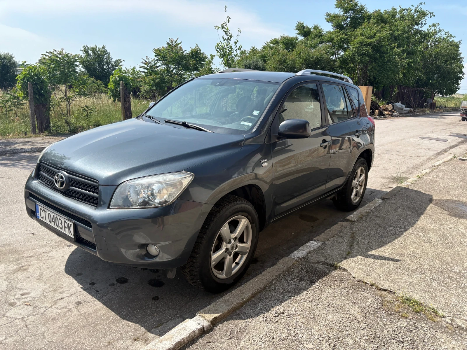 Toyota Rav4  - изображение 8