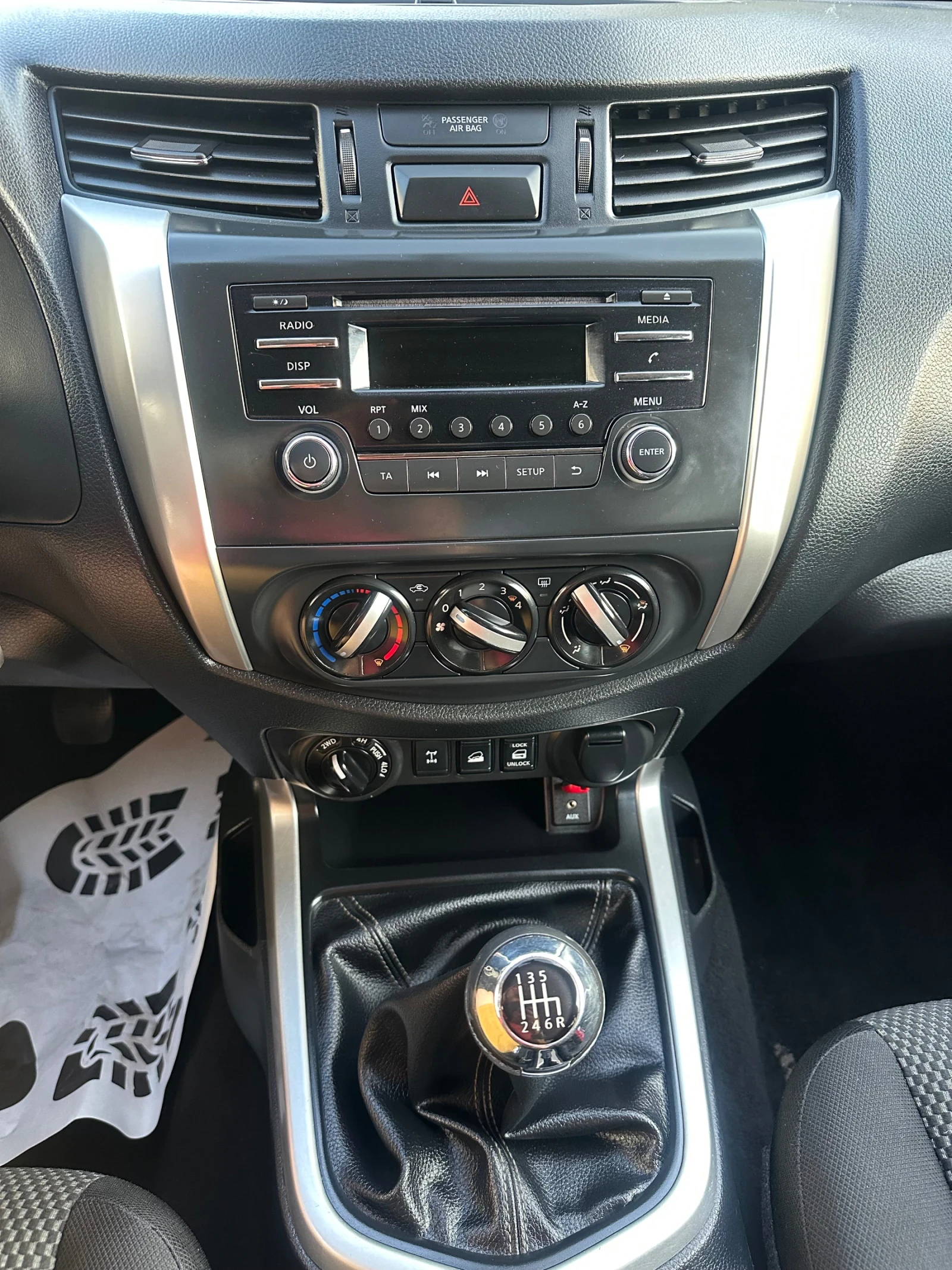 Nissan Navara 2.3 dci - изображение 10