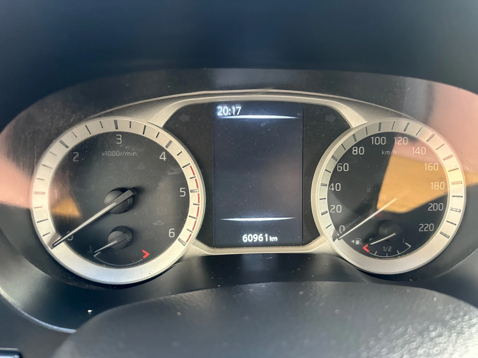 Nissan Navara 2.3 dci - изображение 9